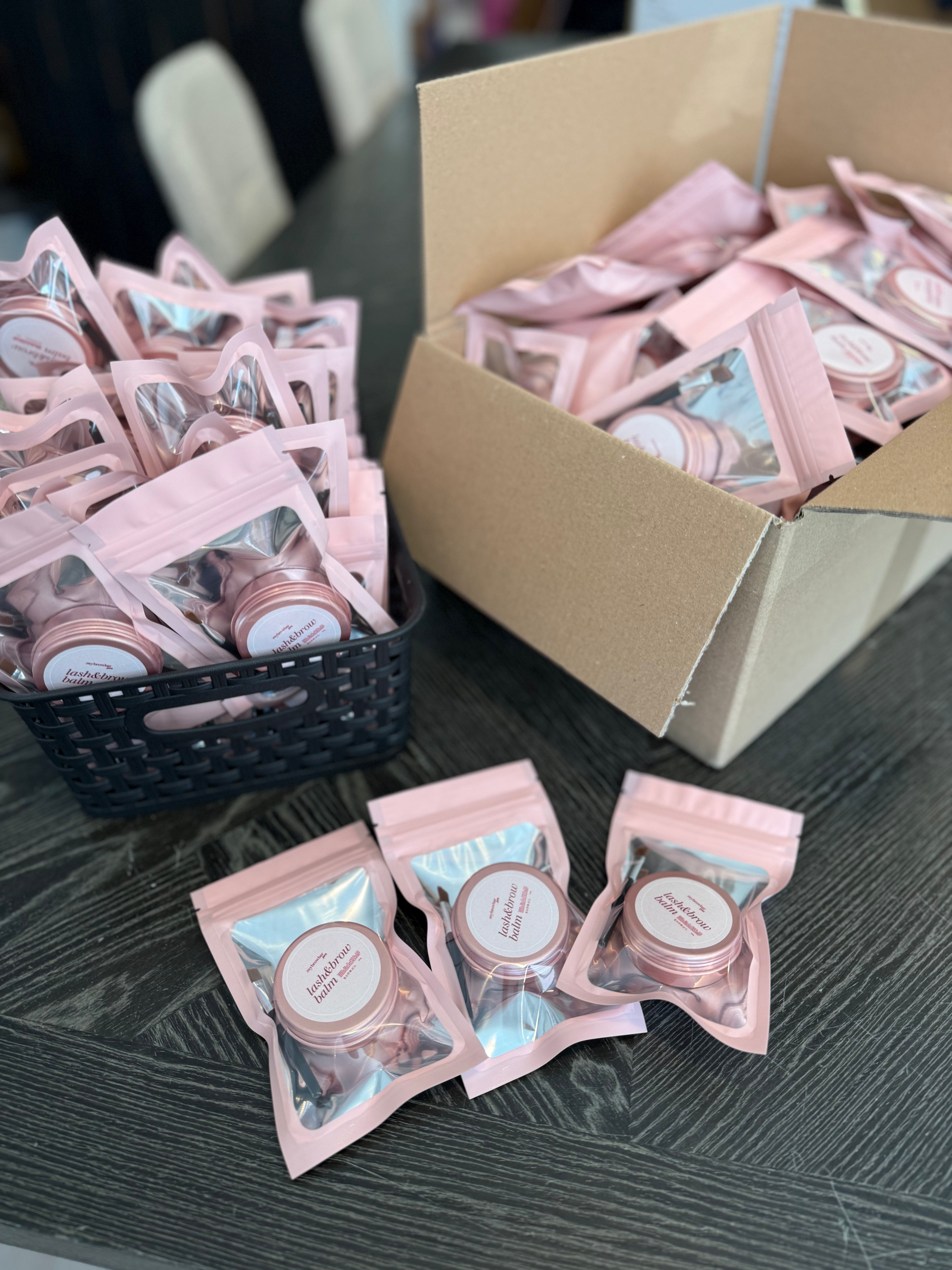 Balm for lashes & brows